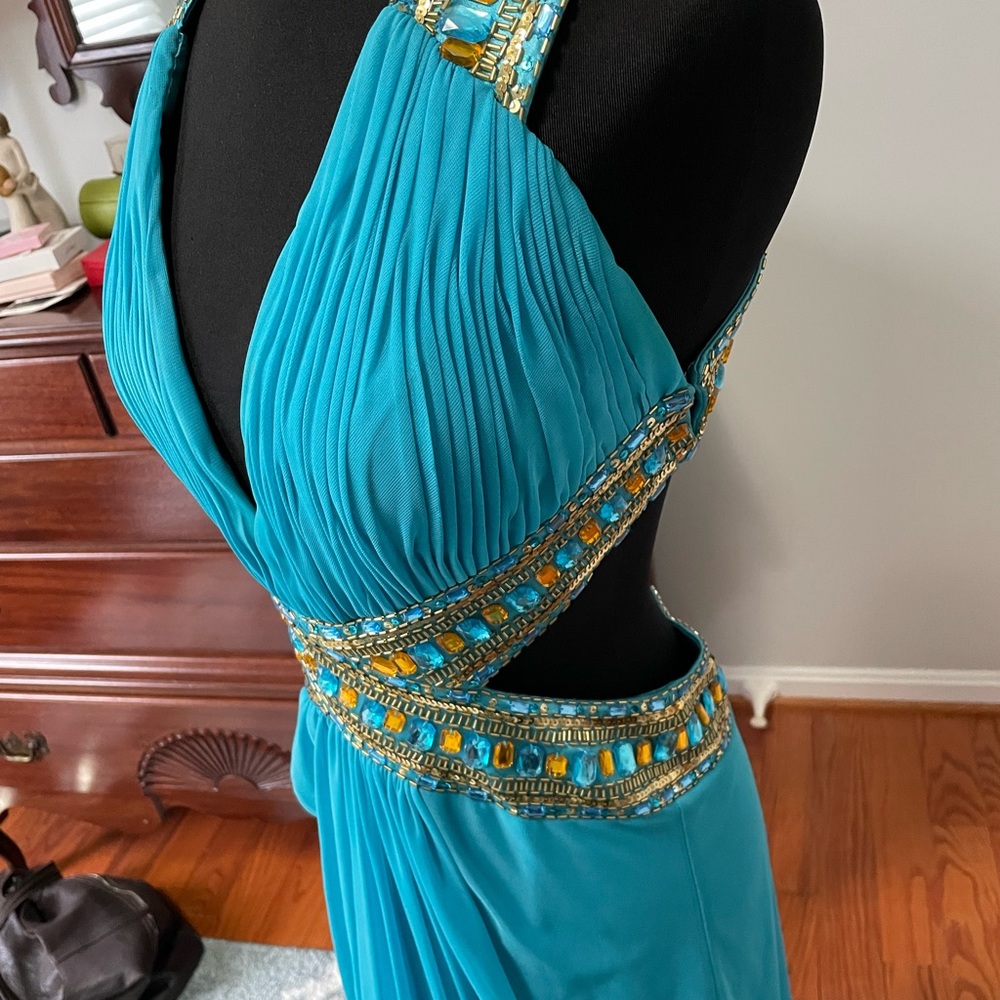 Beautiful Turquoise Prom Dress Size 6 - Picture 4 of 6